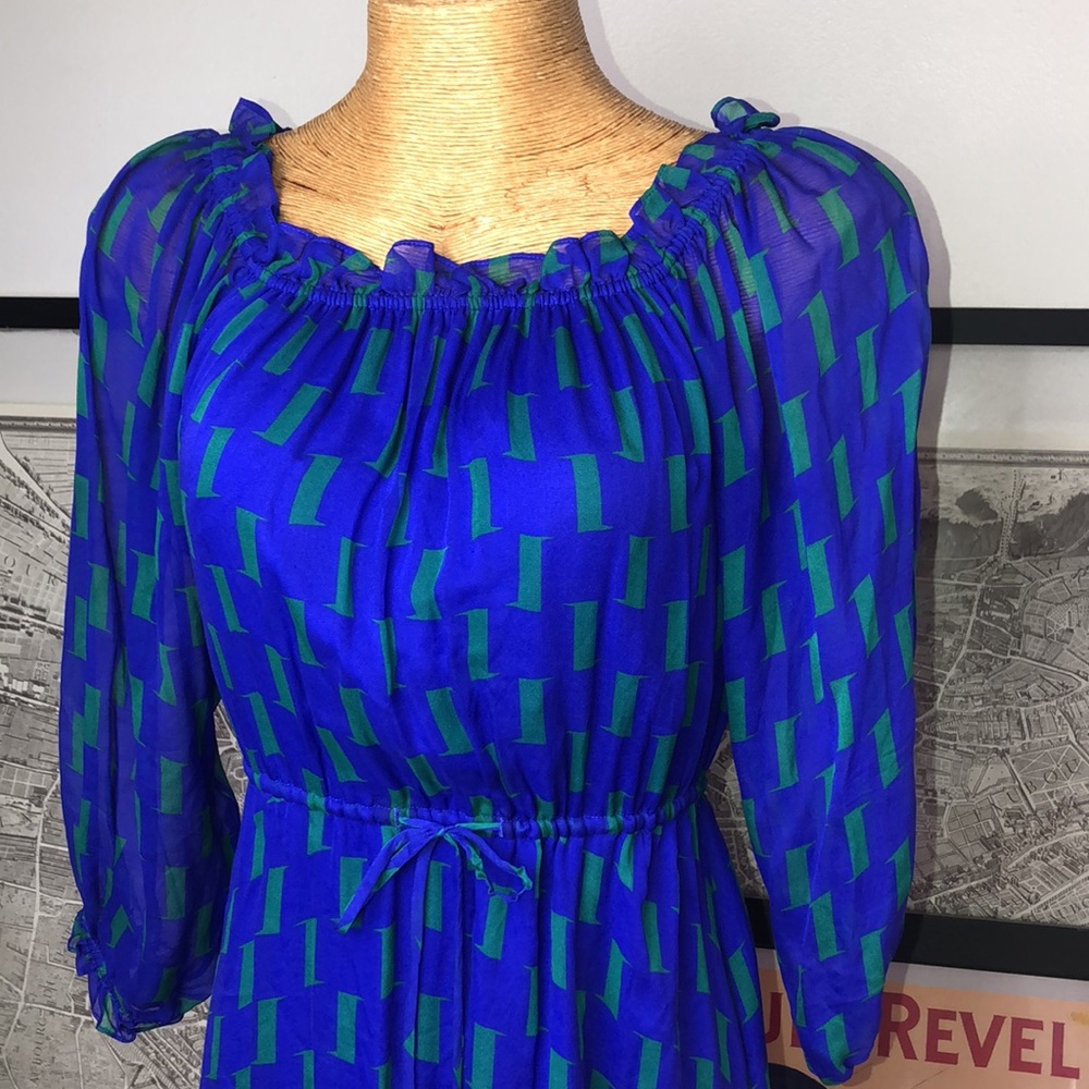 DVF Silk Blue and Green Women's Dress Size 2 - Picture 2 of 10